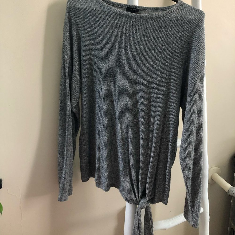 Ann Taylor sweater/long sleeve shirt